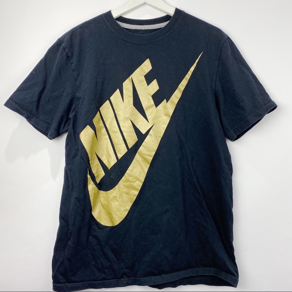 Nike Tops - Nike black t shirt with gold large logo